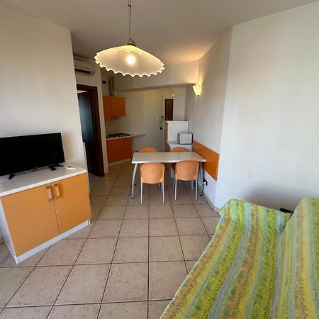 Residence Diana Frontemare - Agenzia Cocal กาออร์เล ภายนอก รูปภาพ