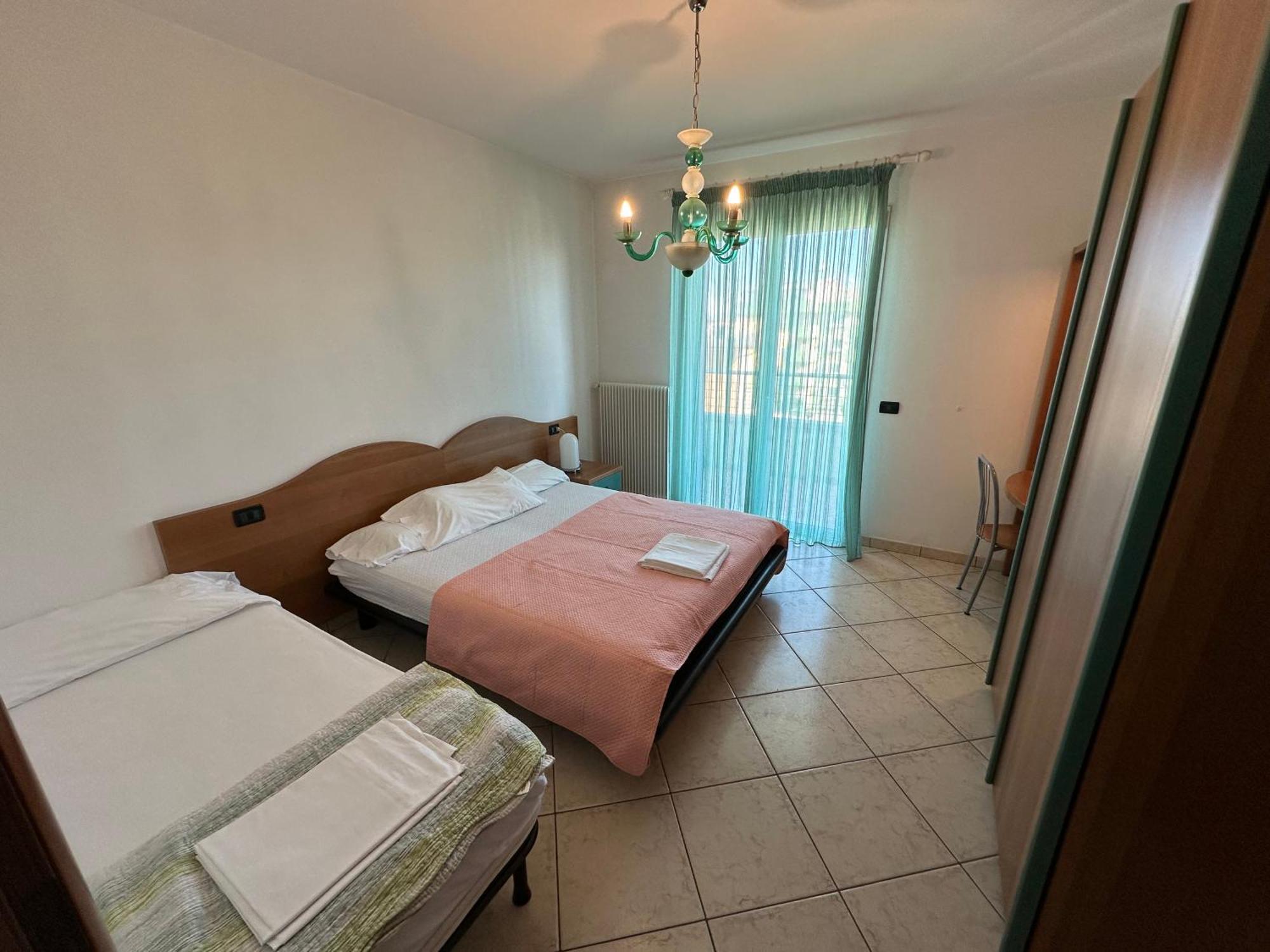 Residence Diana Frontemare - Agenzia Cocal กาออร์เล ภายนอก รูปภาพ